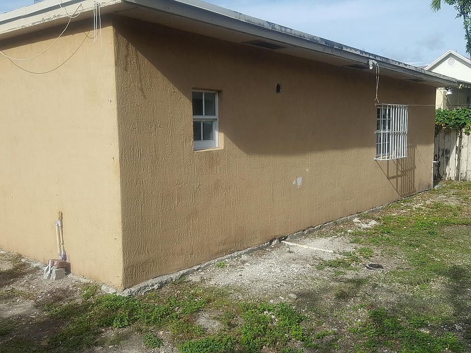 2nd image of 1240 NW 31st St #B