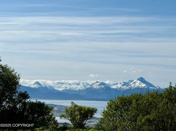 200 Skyline Dr, Homer, AK 99603