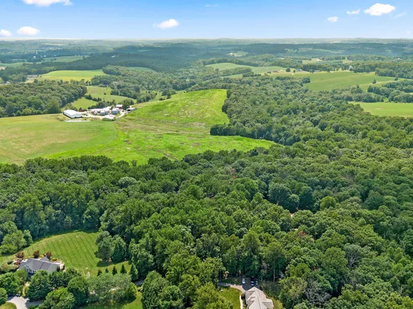 2015 Sleepy Hollow Dr, Woodbine, MD 21797