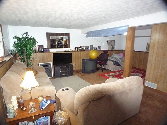 5th image of 126 Polaris St