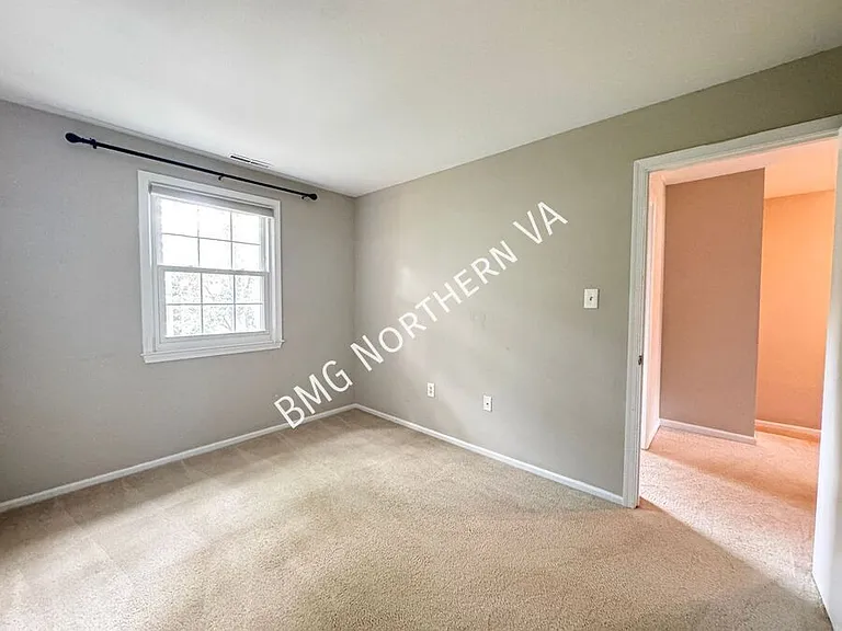 566 Windover Ave NW — Photo 21