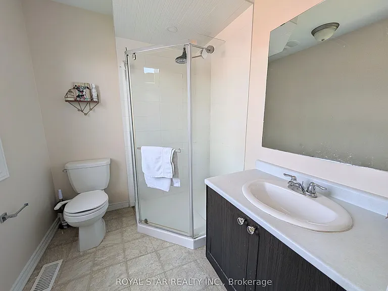 544 Roundleaf Way — Photo 10