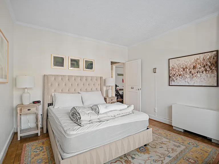 3901 Cathedral Ave NW #209 — Photo 9