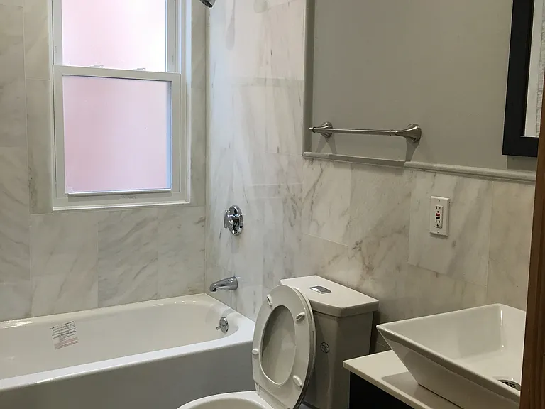 152 Winchester St #2 — Photo 9