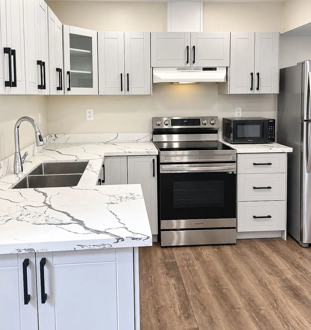 2 bed, $1,390 — Photo 2