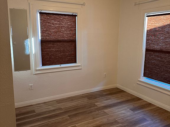 4th image of 2324 Fair Park Ave