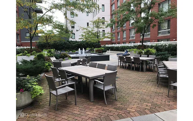 Rented by Douglas Elliman | media 36