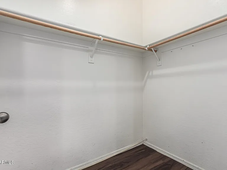 2513 W Novak Way — Photo 16