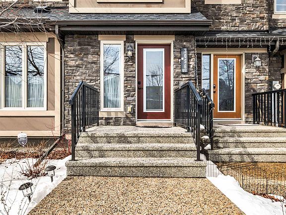 2nd image of 3056 Keswick Way SW