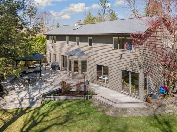 59 Highgate Cir, Ithaca, NY 14850