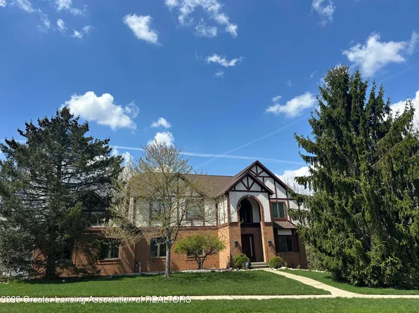 3600 Beech Tree Ln, Okemos, MI 48864