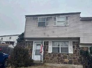 703 Holly Dr, Stowe, PA 19464