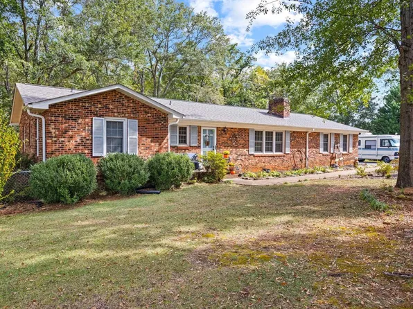 601 E Victor Hill Rd, Duncan, SC 29334