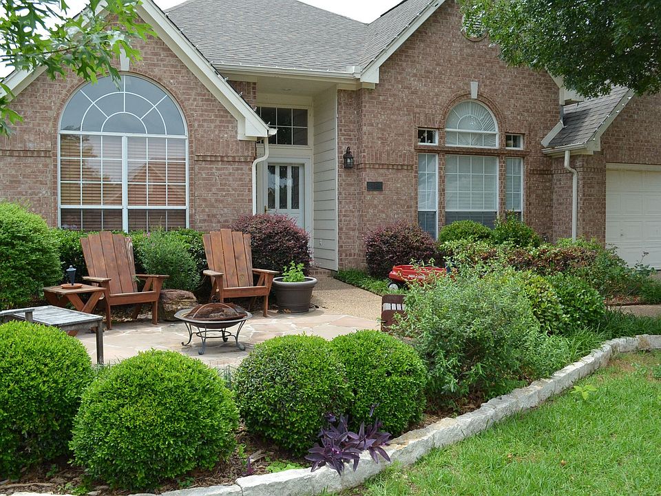 1st image of 2109 Brentcove Dr