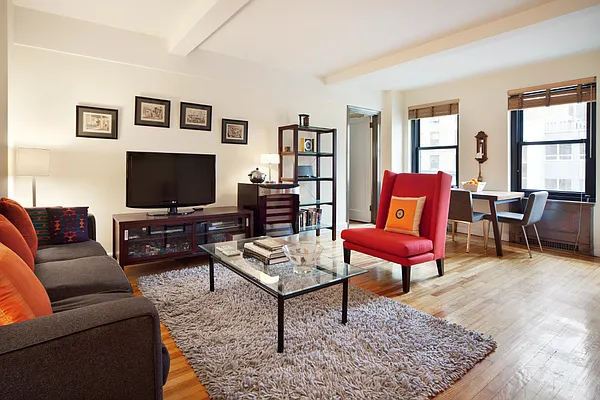 Sold by Patrick Quagliano, LREB | media 7