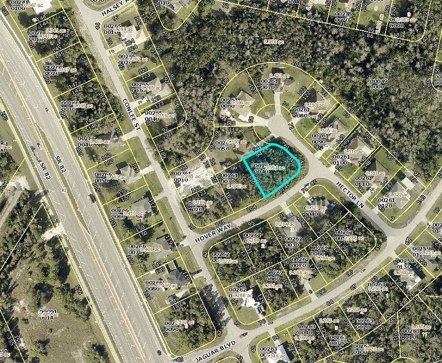 2nd image of 830 Hector Ln