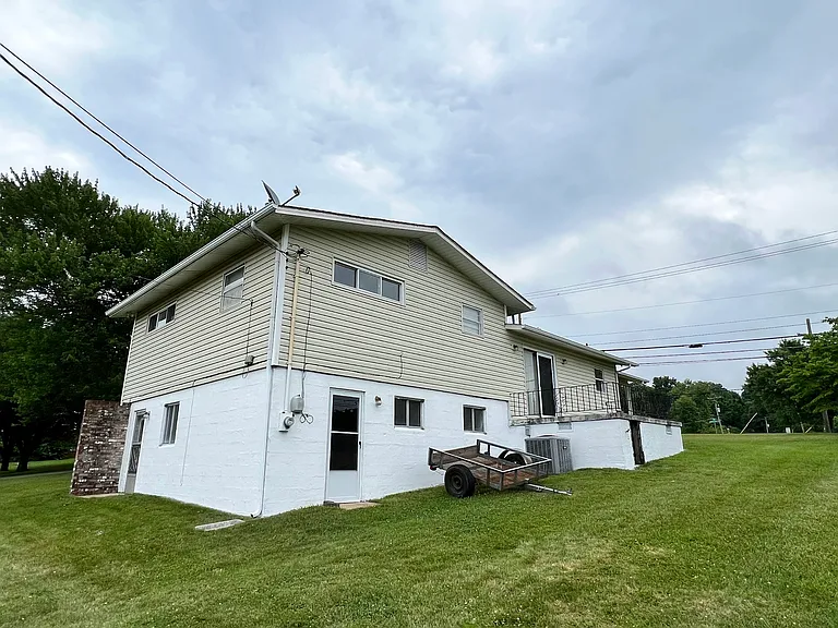 101 Londonderry Rd — Photo 23