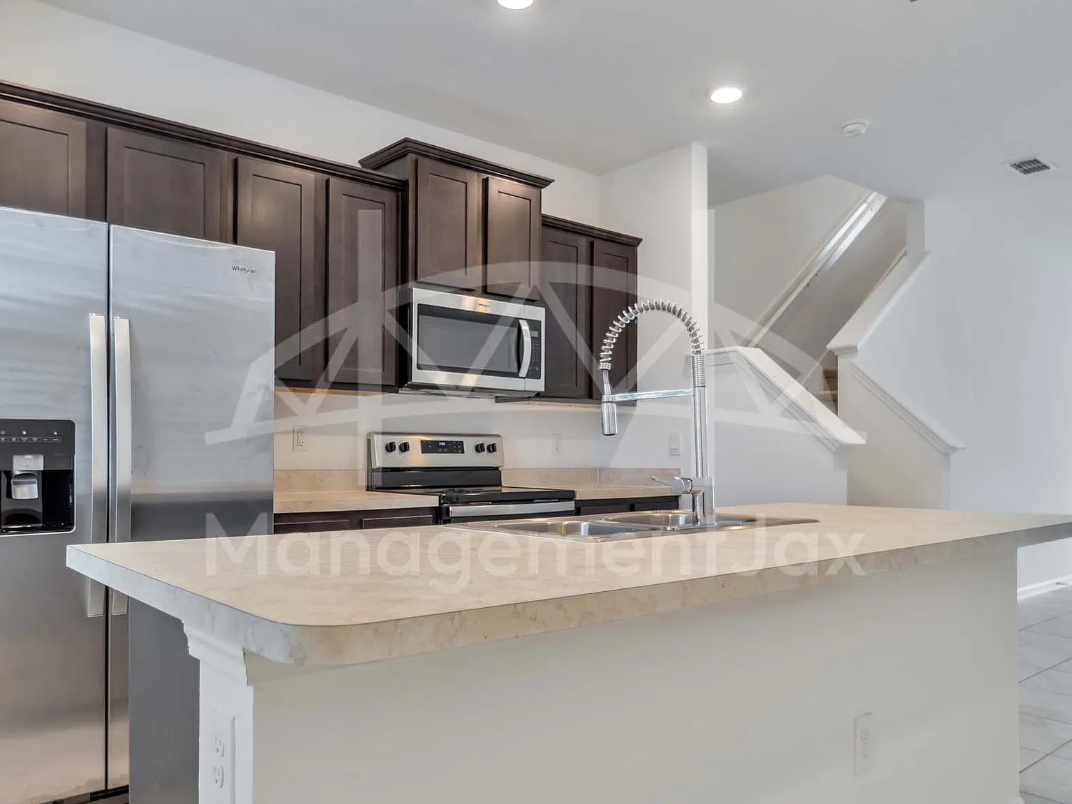 8337 Asteroid St — Photo 3