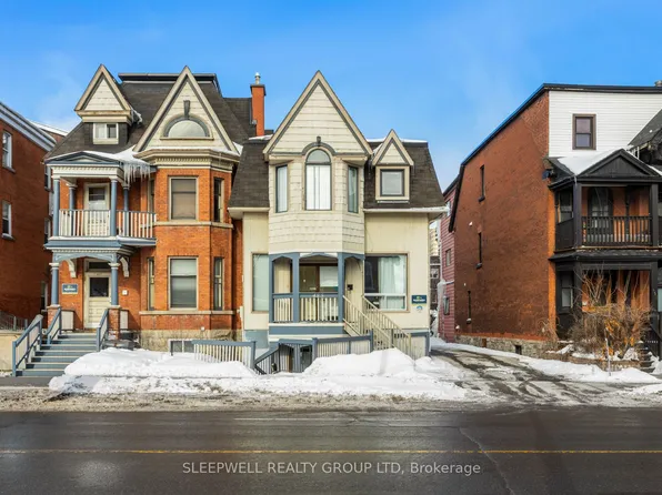 457 Somerset St W #455, Ottawa, ON K1R 5J7