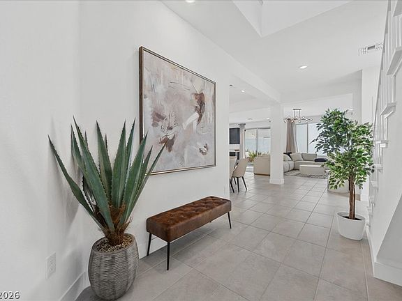 3rd image of 10232 Eden Mountain St