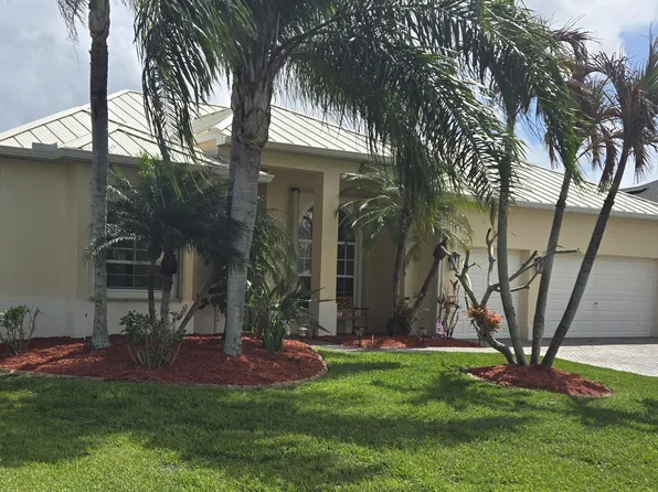 607 Tangelo Circle SW, Vero Beach, FL 32968