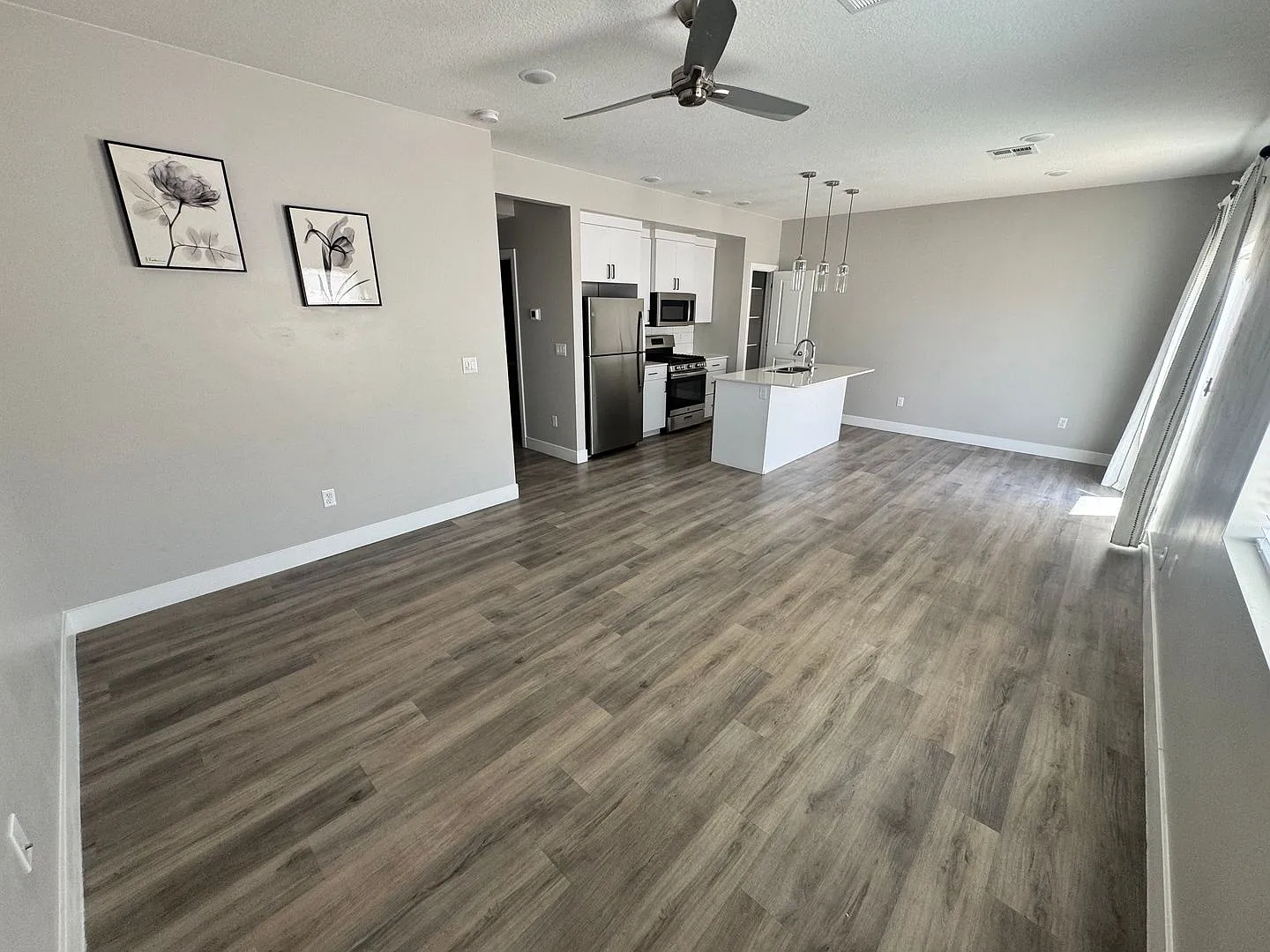 Reduced Price!! Available Now!! — Photo 1