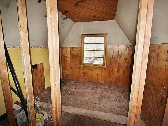 4th image of 1040 W Robinhood Blvd