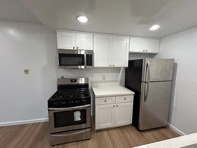 8525 Saturn St — Photo 3