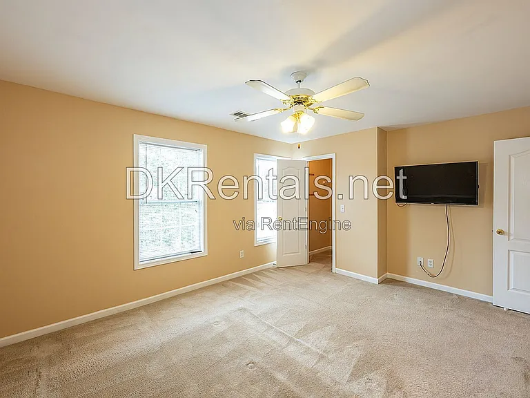 7712 Autry Cir #408 — Photo 12