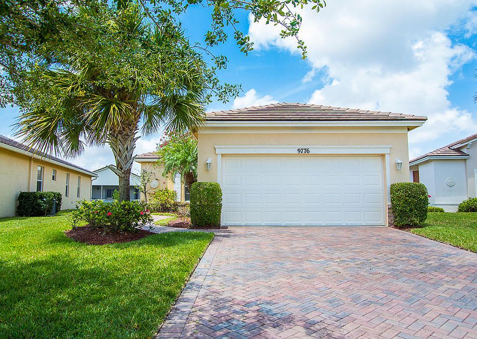1st image of 9776 SW Eastbrook Cir