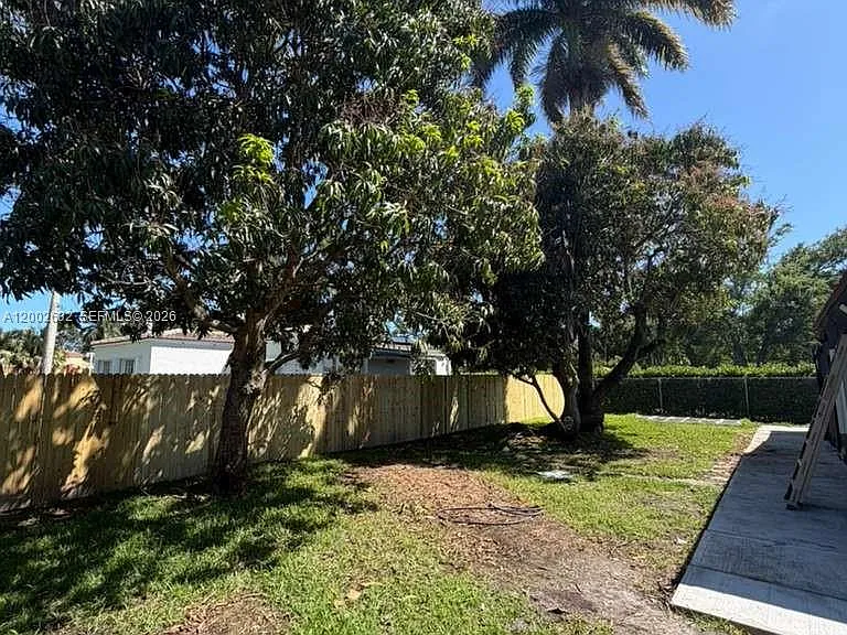 14240 S Biscayne River Rd — Photo 16