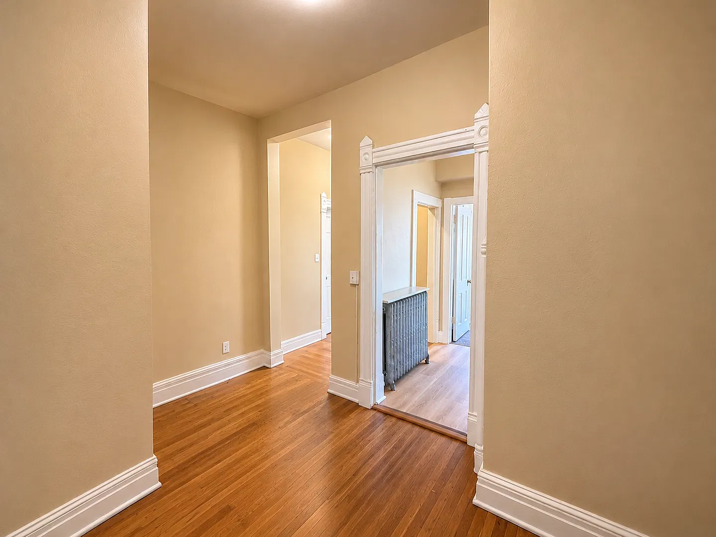 215 E Willamette Ave. — Photo 2