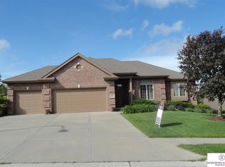 18357 D St, Omaha, NE 68130