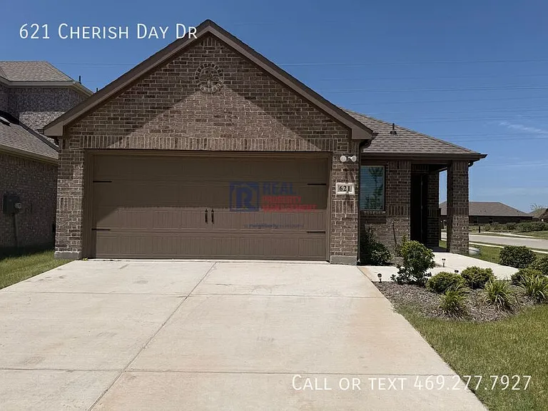 621 Cherish Day Dr — Photo 1