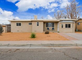 5605 Alta Monte Ave NE, Albuquerque, NM 87110