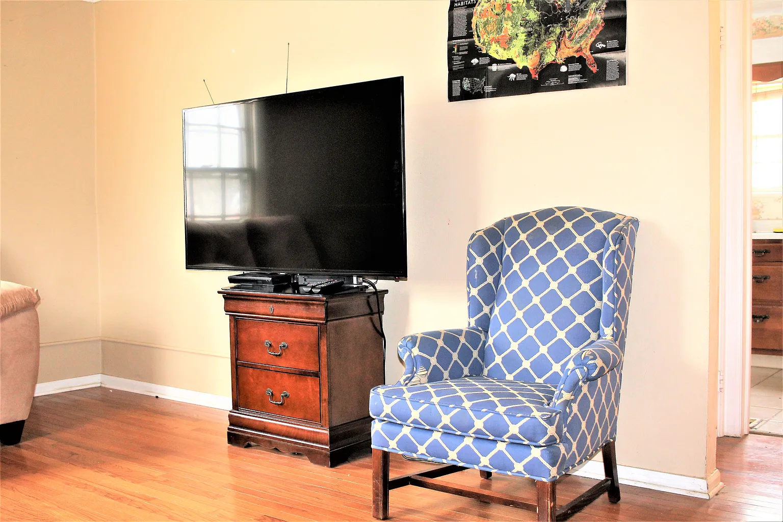 2903 Calhoun St photo 1