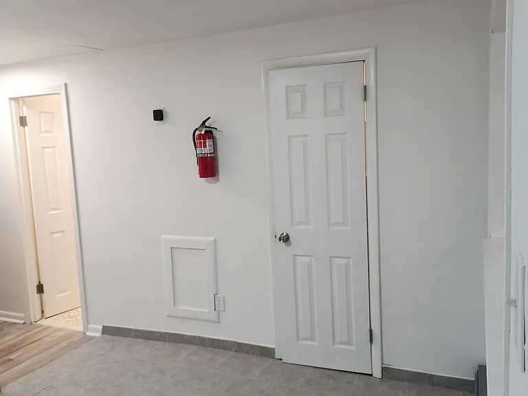 714 Carmen Dr #A — Photo 5