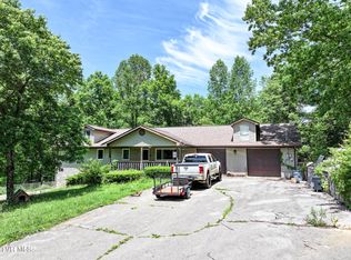 4240 Chavis Rd, Cosby, TN 37722