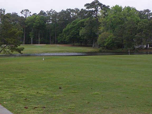 3rd image of 903 Morrall Dr. #The Bluffs at Tidewater Plantation
