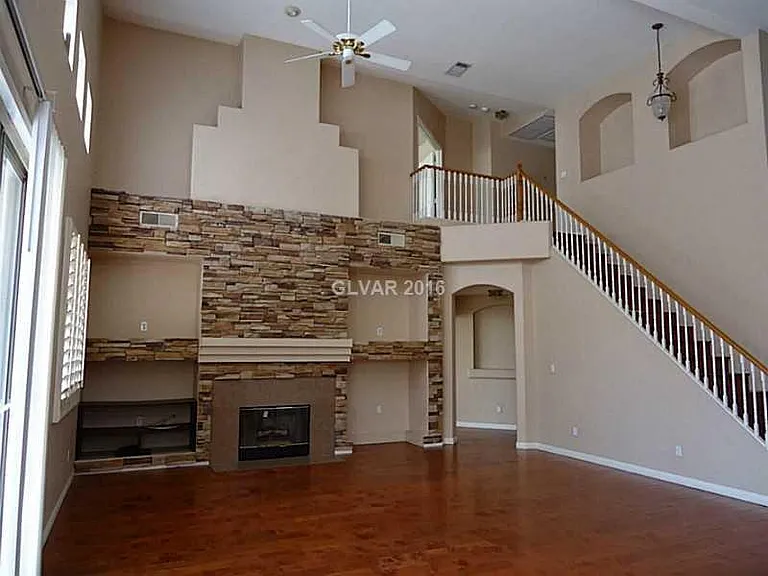 1108 Ventura Hills St — Photo 7