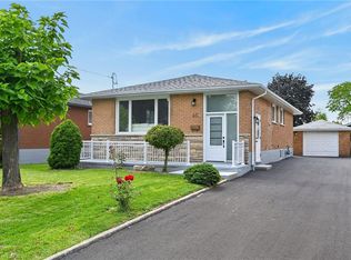 40 Purdy Cres, Hamilton, ON L9A 3B3