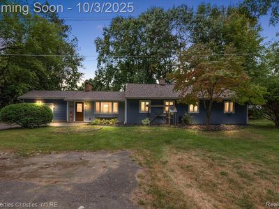 2240 W Nalone, Wixom, MI, 48393
