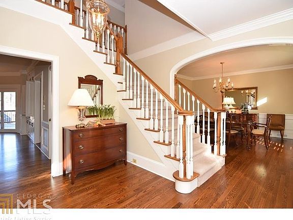 4th image of 145 Cartier Ct