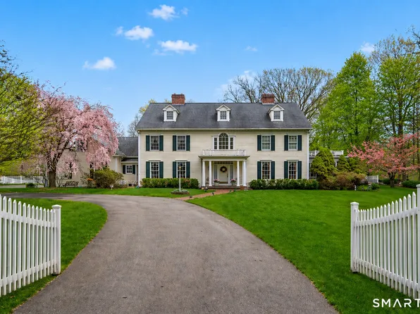 9 Perkins Road, Woodbridge, CT 06525