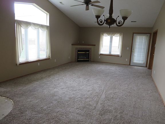 main living and dining