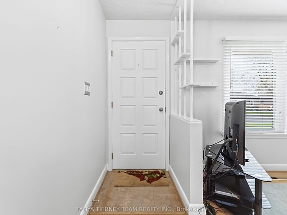 5th image of 264 Baldwin St