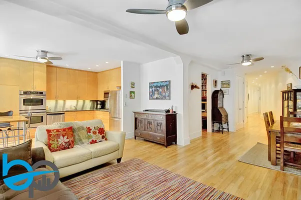 Sold by Botensten Properties International | media 17