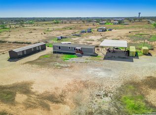 985 County Road 307, Jourdanton, TX 78026