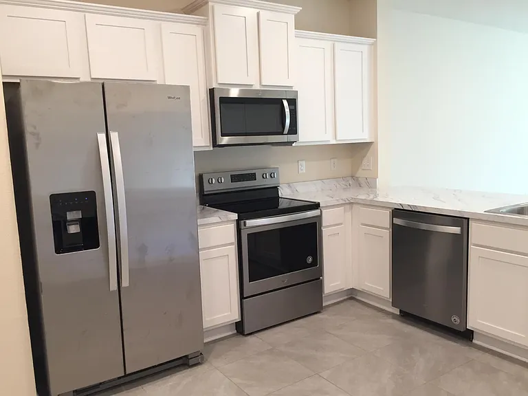 7746 Legacy Trl — Photo 4