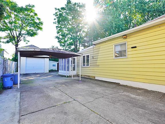 4th image of 15 Andrews St